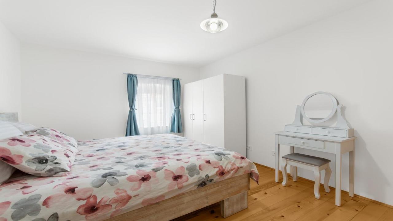 Holiday Home Lino Dajla Εξωτερικό φωτογραφία